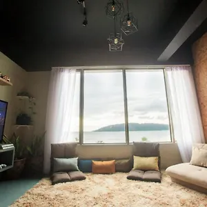 Homy Seafront Ostello